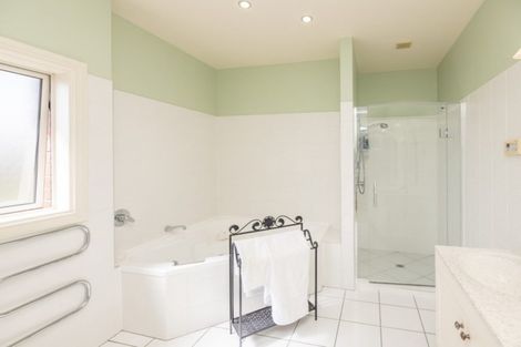 Photo of property in 17a Hamilton Avenue, Ilam, Christchurch, 8041