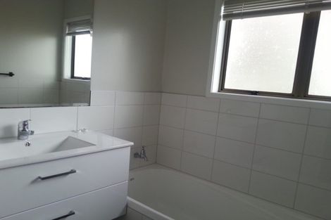 Photo of property in 1/39 Kelvin Road, Papakura, 2110