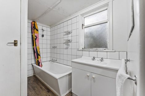 Photo of property in 318 Pages Road, Wainoni, Christchurch, 8061