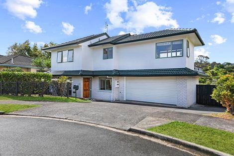 Photo of property in 1/7 Marbeth Court, Botany Downs, Auckland, 2010