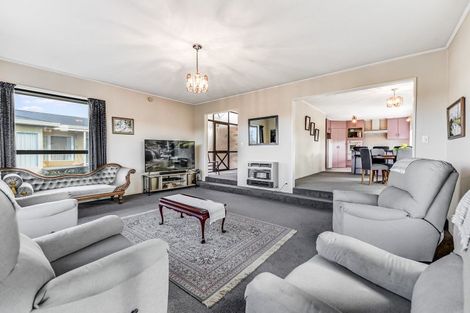 Photo of property in 6 Willowfield Place, Pukete, Hamilton, 3200