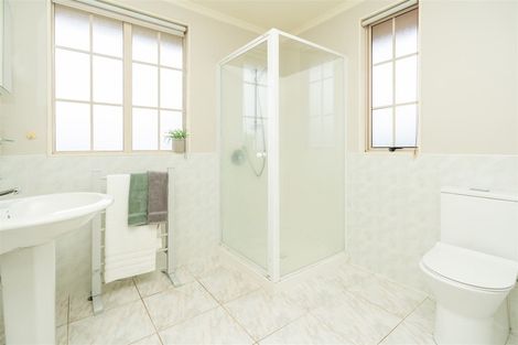 Photo of property in 37 Nielsen Gardens, Rototuna, Hamilton, 3210