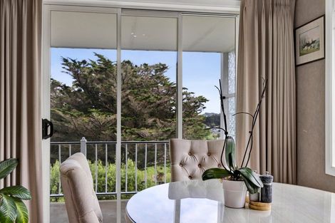 Photo of property in 3 Cowling Road, Hurdon, New Plymouth, 4310