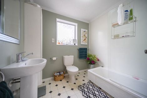 Photo of property in 24 Howden Street, Te Anau, 9600