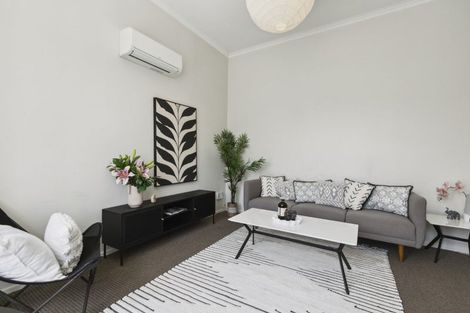 Photo of property in 96 Pirie Street, Mount Victoria, Wellington, 6011