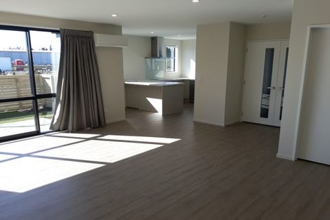 Photo of property in 27 Perendale Street, Belfast, Christchurch, 8051