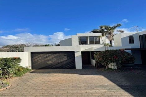 Photo of property in 2/12 Craig Road, Milford, Auckland, 0620