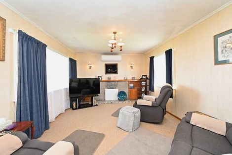 Photo of property in 18 Mason Avenue, Maraenui, Napier, 4110