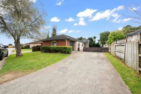 Photo of property in 10 Portrush Lane, Takanini, 2112