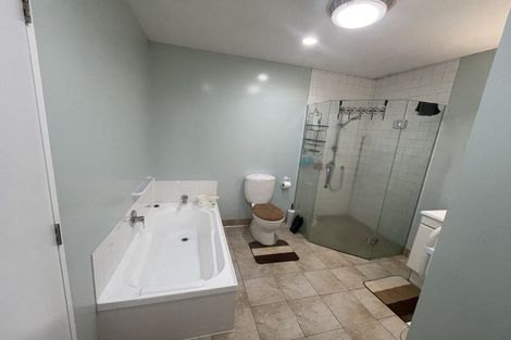 Photo of property in 3 Puma Drive, Golflands, Auckland, 2013