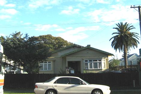 Photo of property in 80 Avenue Road, Otahuhu, Auckland, 1062