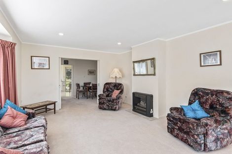 Photo of property in 126 Arawhata Road, Paraparaumu, 5032