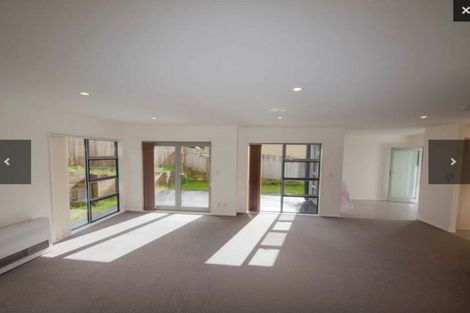 Photo of property in 30 Erlestoke Crescent, Churton Park, Wellington, 6037