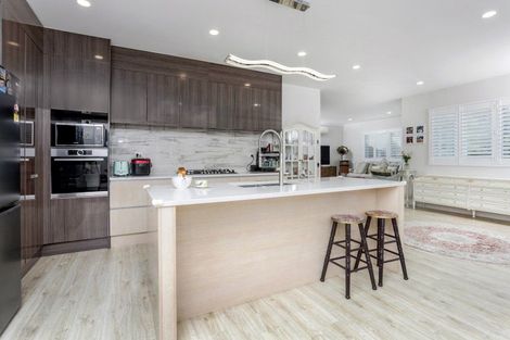 Photo of property in 97a Sunrise Avenue, Murrays Bay, Auckland, 0630