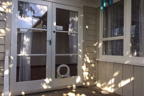 Photo of property in 32 Brentford Place, Manurewa, Auckland, 2102