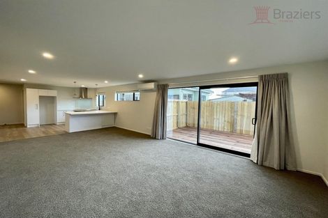 Photo of property in 108a North Avon Road, Richmond, Christchurch, 8013