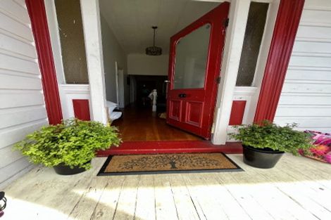 Photo of property in 2/24 West End Road, Herne Bay, Auckland, 1022