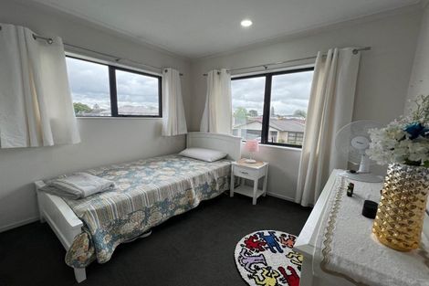 Photo of property in 8 Hansen Place, Takanini, 2112