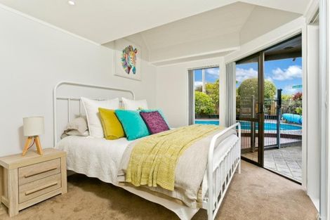 Photo of property in 1/75 Castor Bay Road, Castor Bay, Auckland, 0620