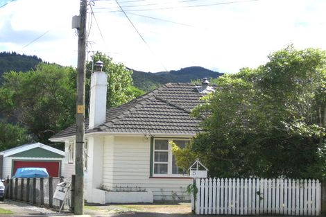 Photo of property in 5 Ross Grove, Trentham, Upper Hutt, 5018