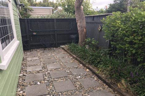 Photo of property in 10 Yule Street, Kilbirnie, Wellington, 6022