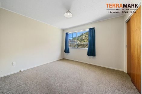 Photo of property in 54 Hartford Crescent, Totara Park, Upper Hutt, 5018