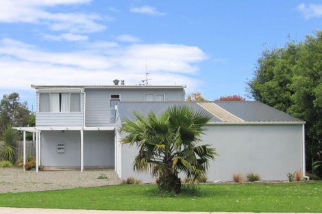 Photo of property in 38 Koutunui Road, Athenree, Katikati, 3177