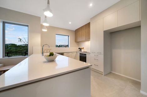 Photo of property in 33 Barrel Crescent, Swanson, Auckland, 0614