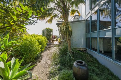 Photo of property in 103 Centennial Drive, Whitianga, 3510