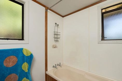 Photo of property in 52 Queens Road, Stepneyville, Nelson, 7010