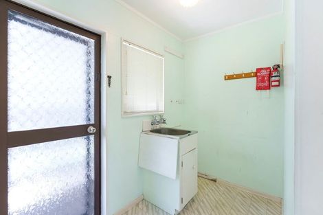 Photo of property in 15 Atarau Grove, Paraparaumu, 5032