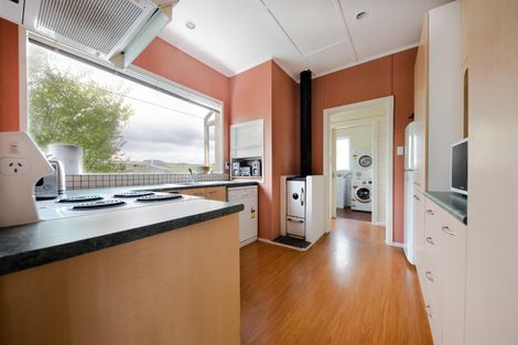 Photo of property in 17 Manuka Terrace, Mangakino, 3421