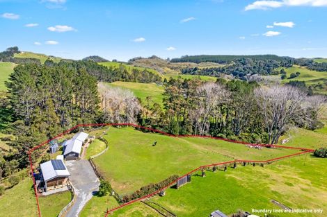 Photo of property in 207 Fletcher Road, Waimauku, 0881