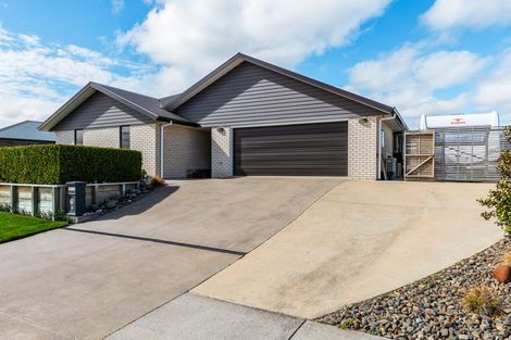 Photo of property in 9 Harakeke Drive, Wharewaka, Taupo, 3330
