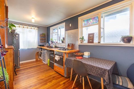 Photo of property in 10 Christian Street, Dannevirke, 4930
