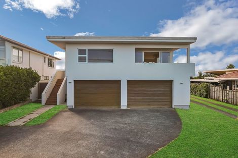 Photo of property in 150 Aberdeen Road, Campbells Bay, Auckland, 0620