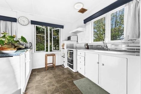 Photo of property in 38 Espalier Drive, Henderson, Auckland, 0612