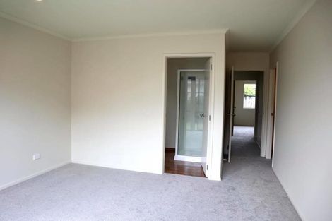 Photo of property in 16 Te Manatu Drive, Huntington, Hamilton, 3210