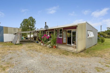 Photo of property in 60 Thompsons Road, Pahiatua, 4982