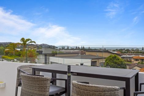 Photo of property in 49 The Ritz, Orewa, 0931