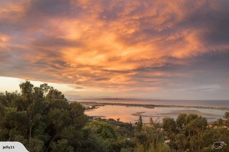 Photo of property in 170 Mount Pleasant Road, Mount Pleasant, Christchurch, 8081