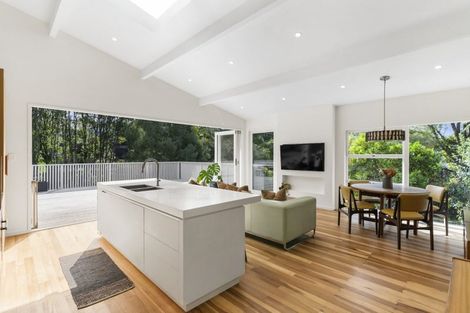 Photo of property in 115 Beach Haven Road, Beach Haven, Auckland, 0626