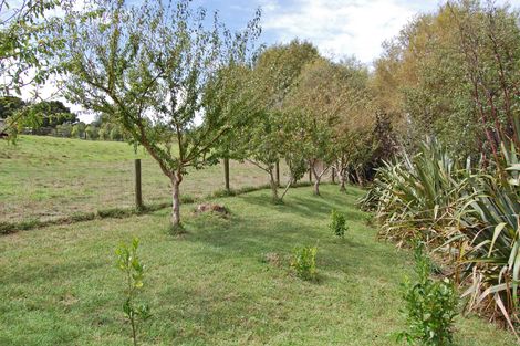 Photo of property in 280c Baldrock Road, Kaiwaka, Maungaturoto, 0587