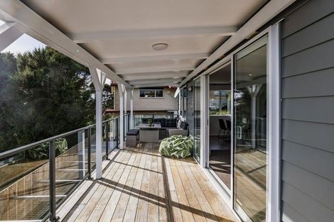 Photo of property in 12a Waterview Place, Haruru, 0204