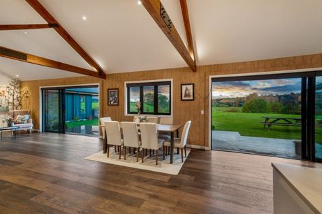 Photo of property in 212 Monument Road, Clevedon, Papakura, 2582