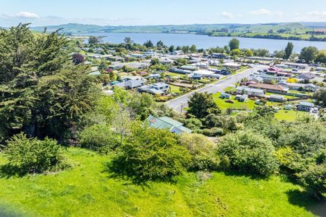 Photo of property in 20 Greenhithe Street, Waihola, Milton, 9073