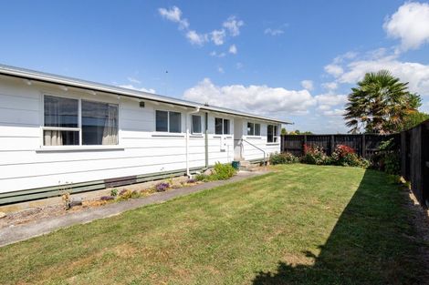 Photo of property in 48 Mahana Road, Ngatea, 3503