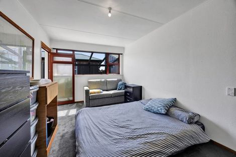 Photo of property in 158b Tukapa Street, Westown, New Plymouth, 4310