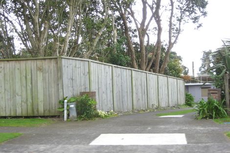 Photo of property in 12 Russell Drive, Oakura, 4314