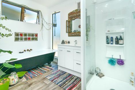 Photo of property in 16 Coates Street, Westport, 7825